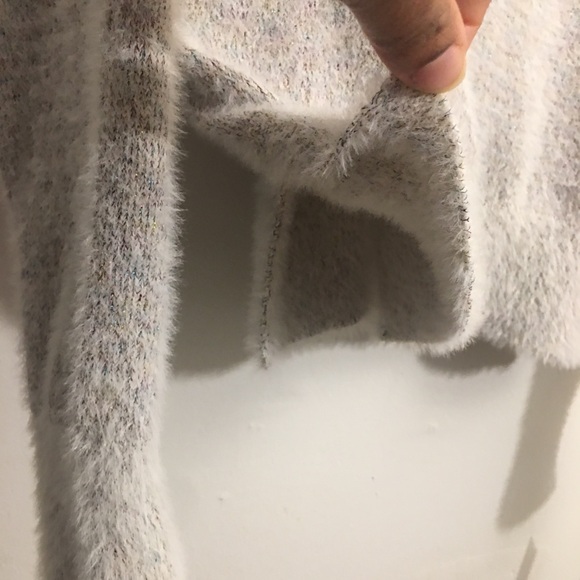 A. Byer Oversized Metallic Thread Fluffy Sweater: Size M - Picture 4 of 7